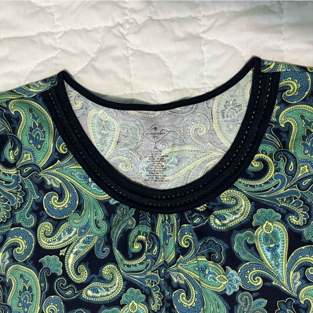 St. John's Bay Green Paisley Short Sleeve Tee - Picture 3 of 5